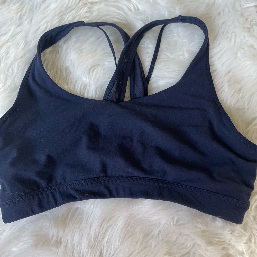 ATHLETA TRANSCENDENCE BRA IN DRESS BLUE EXCELLENT USED CONDITION - Picture 3 of 4